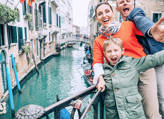 family trip in Venice on a gondola 1